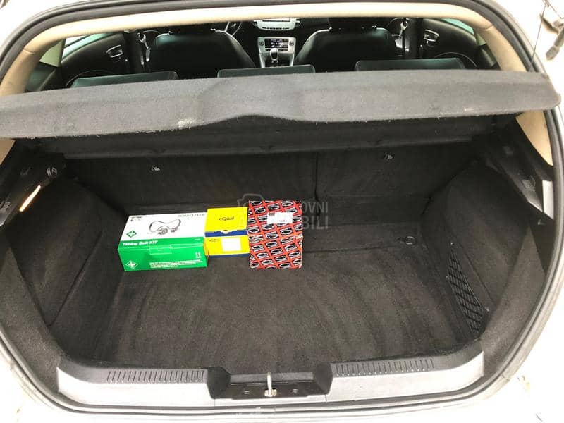 Lancia Delta 1.9 jtd twin turbo