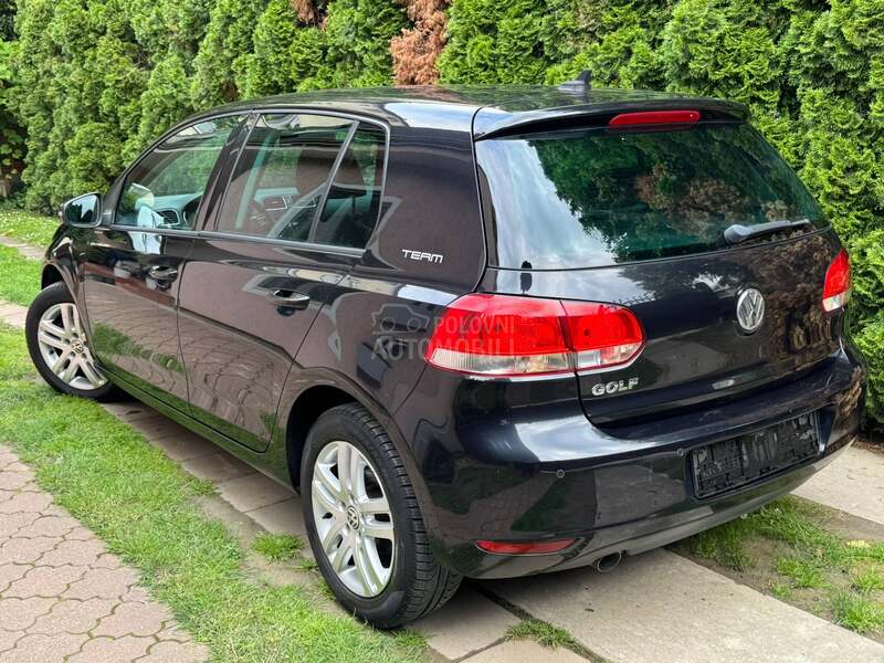 Volkswagen Golf 6 1.6tdi NOV