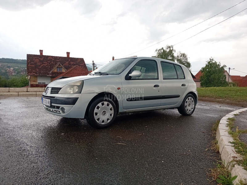 Renault Clio 