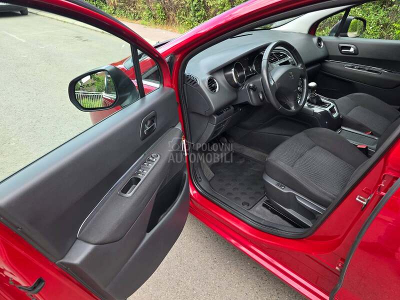 Peugeot 5008 1.6HDI