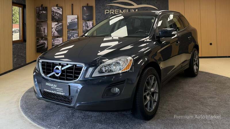 Volvo XC60 //2.4D//N.A.V.I/FUL