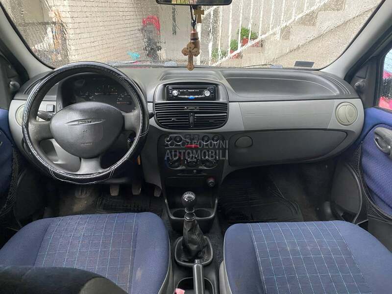 Fiat Punto 1.2 8v