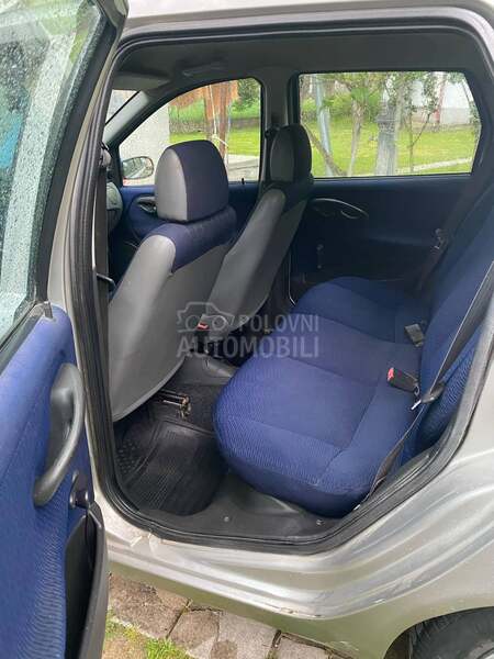 Fiat Punto 1.2 8v