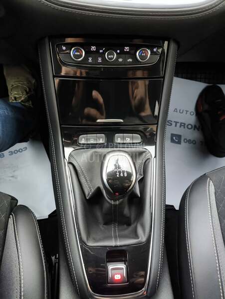 Opel Grandland X 1.5 ULTIMATE