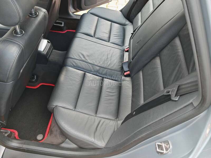 Audi A4 V6 QUATTRO S LINE