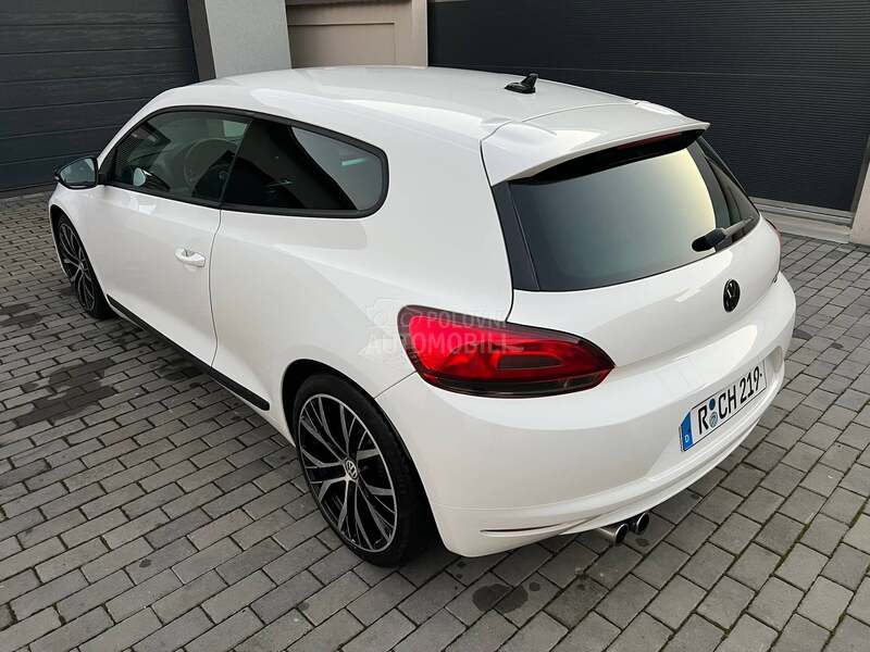 Volkswagen Scirocco 2.0 TSI DSG