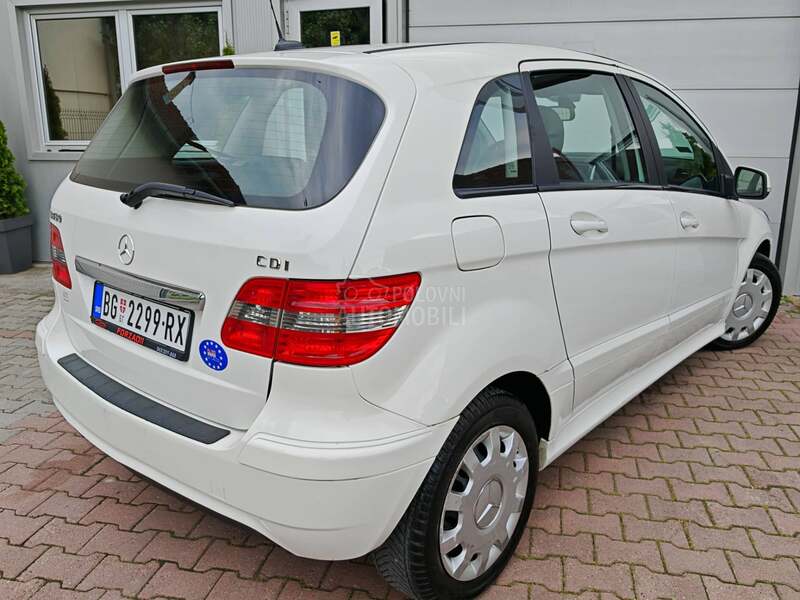 Mercedes Benz B 180 CDI  109 ps /AUTOM /