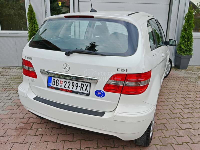 Mercedes Benz B 180 CDI  109 ps /AUTOM /