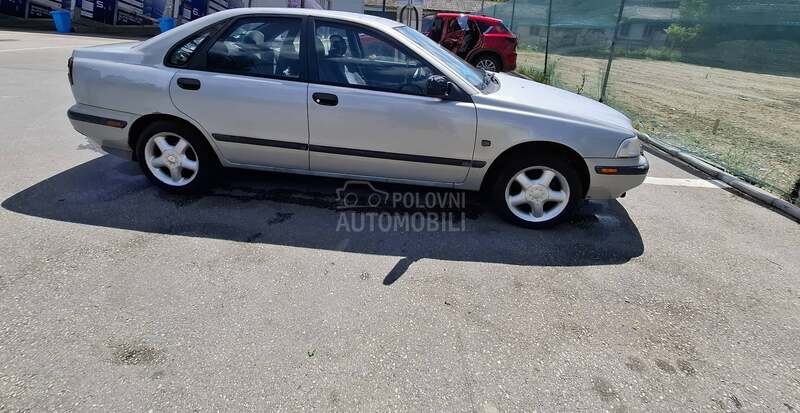 Volvo S40 