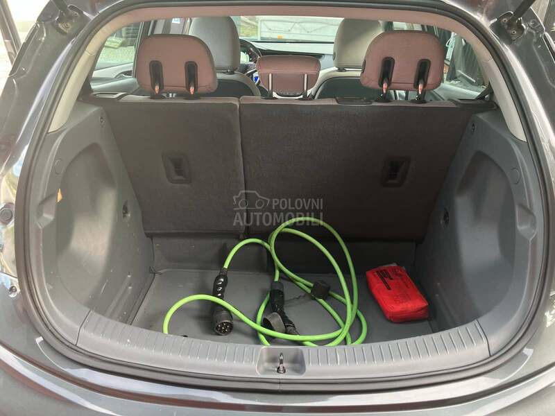 Opel Ampera 
