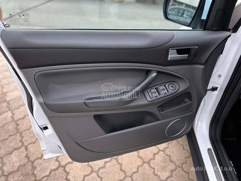 Ford Kuga 2.0TDCI Titanium