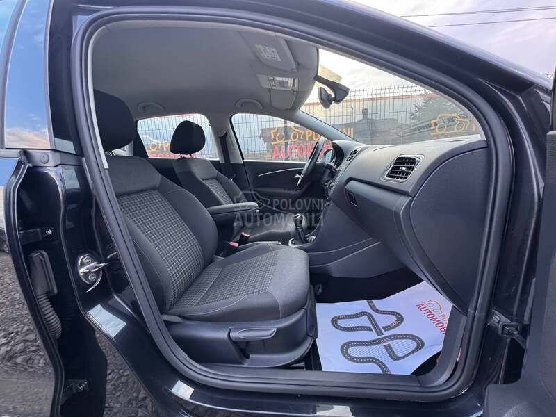 Volkswagen Polo 1.4tdi Highline/Nav