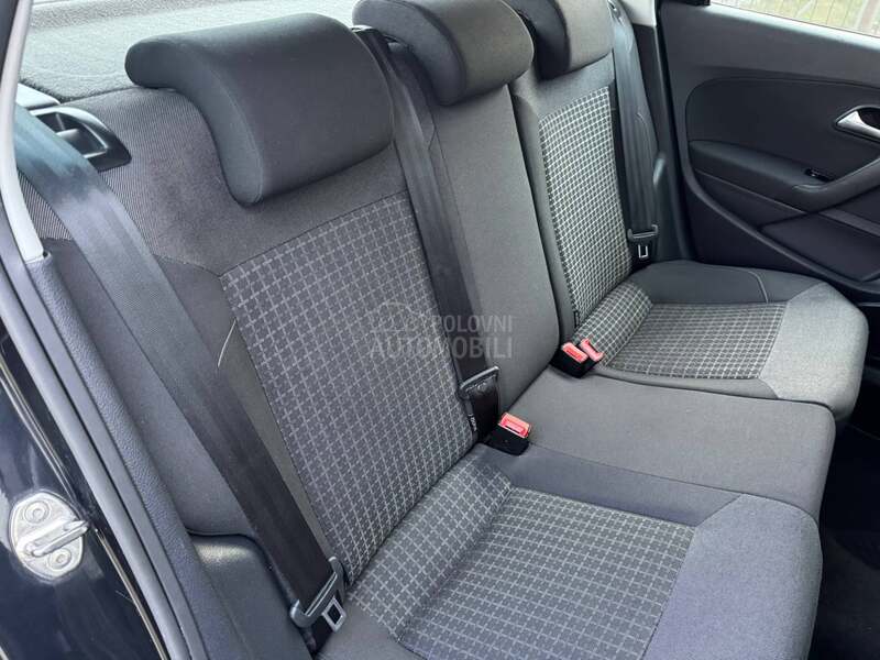Volkswagen Polo 1.4tdi Highline/Nav
