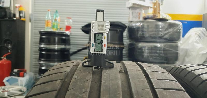 Michelin 255/40 R21 Letnja