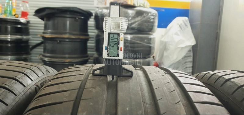 Michelin 255/40 R21 Letnja