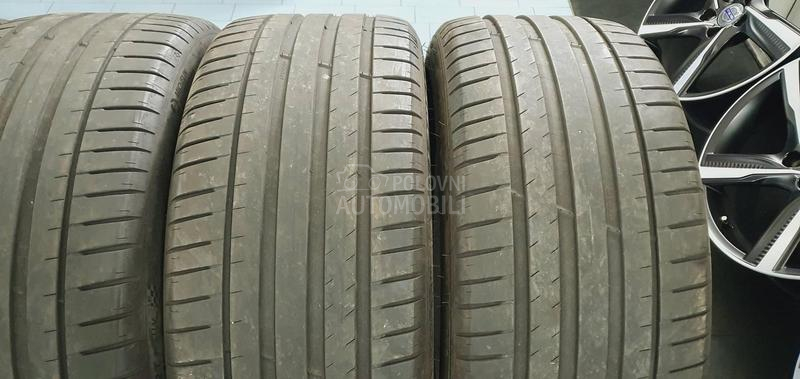 Michelin 255/40 R21 Letnja