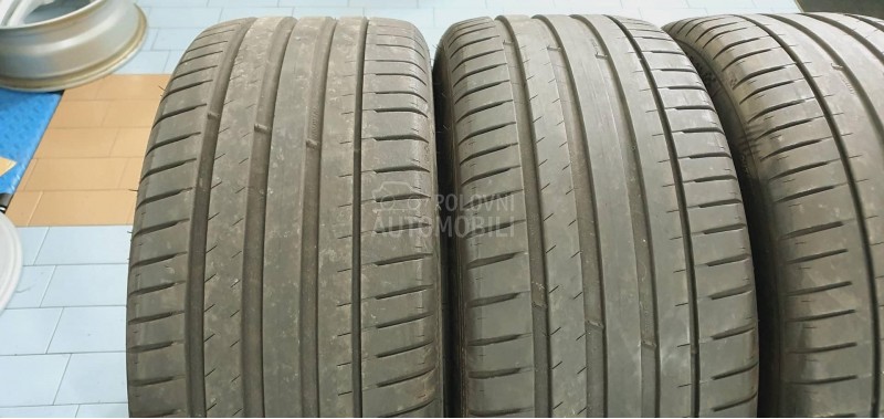Michelin 255/40 R21 Letnja