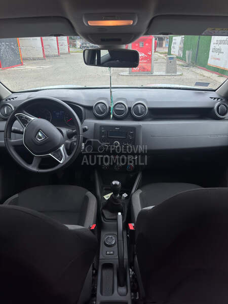 Dacia Duster 1.6 SCE ESSENTIAL
