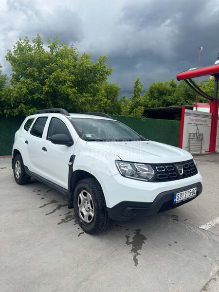 Dacia Duster 1.6 SCE ESSENTIAL