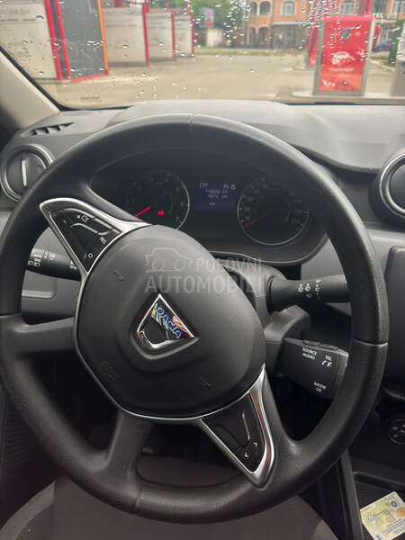 Dacia Duster 1.6 SCE ESSENTIAL