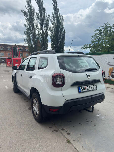 Dacia Duster 1.6 SCE ESSENTIAL