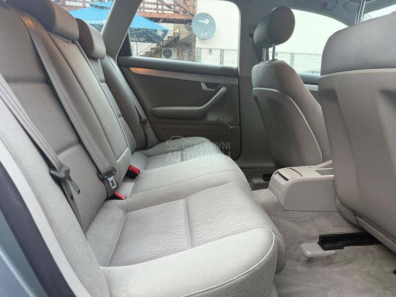 Audi A4 2.0 tdi 4 x 4 S-LINE