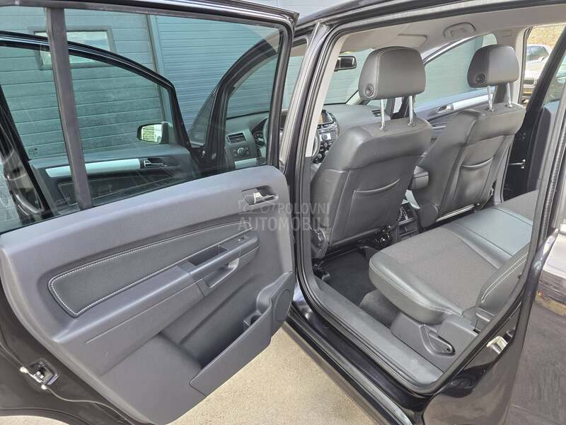 Opel Zafira 1.6b/metan COSMO