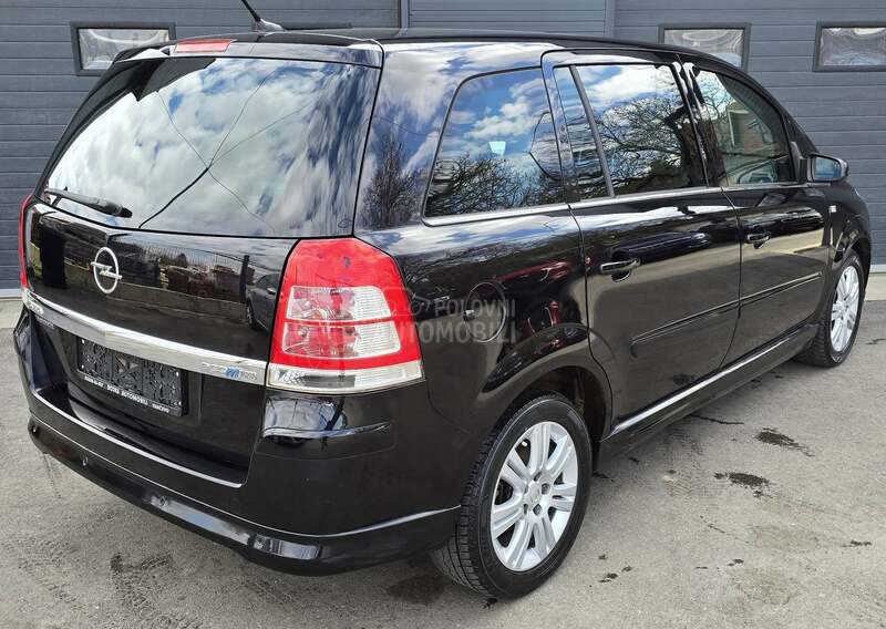 Opel Zafira 1.6b/metan COSMO