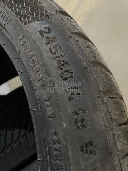 Continental 245/40 R18 Zimska