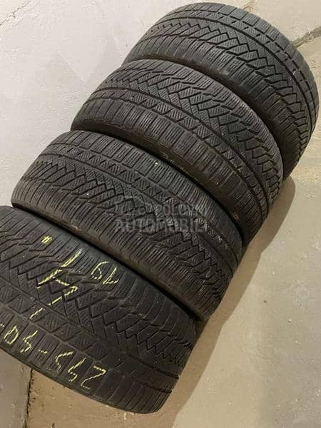 Continental 245/40 R18 Zimska