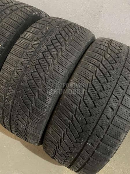 Continental 245/40 R18 Zimska