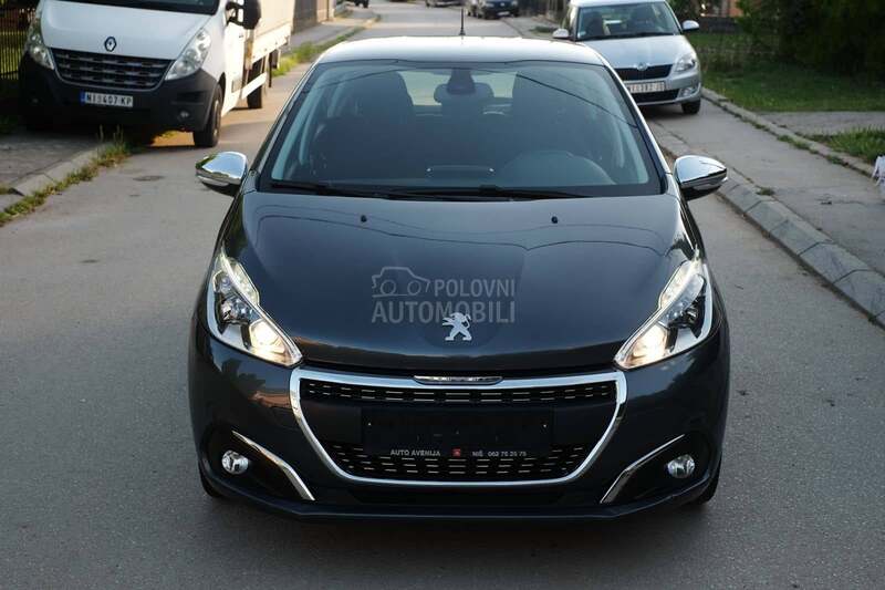 Peugeot 208 1.6 E-HDi Allure