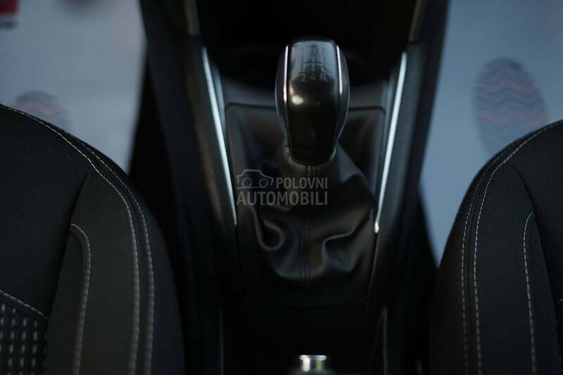 Peugeot 208 1.6 E-HDi Allure