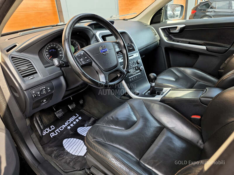 Volvo XC60 2.4 4x4 FUL KOZA