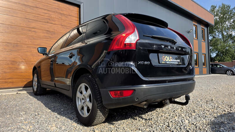 Volvo XC60 2.4 4x4 FUL KOZA