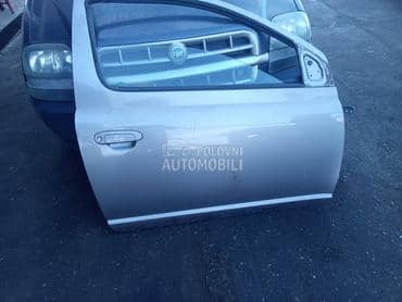 Vrata za Toyota Yaris za 2004. god.