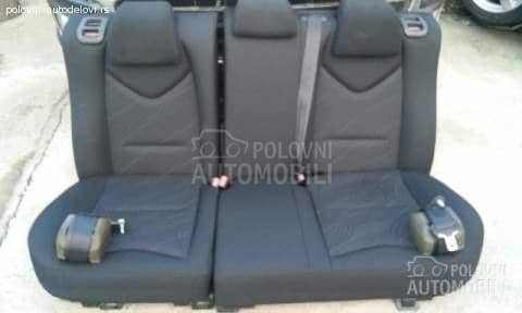 KLUPA, ZADNJE SEDISTE, SEDISTA