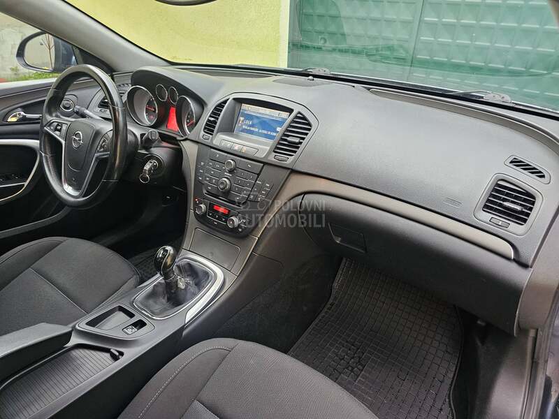 Opel Insignia 2.0 CDTI