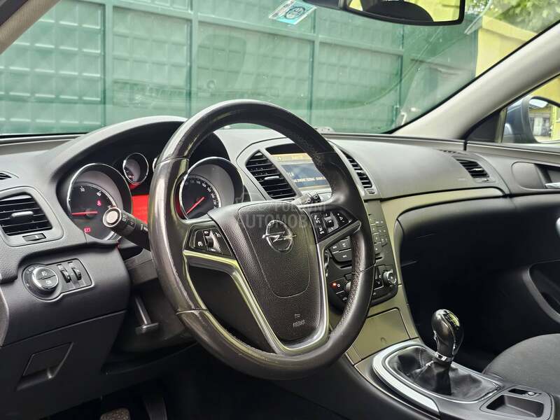 Opel Insignia 2.0 CDTI