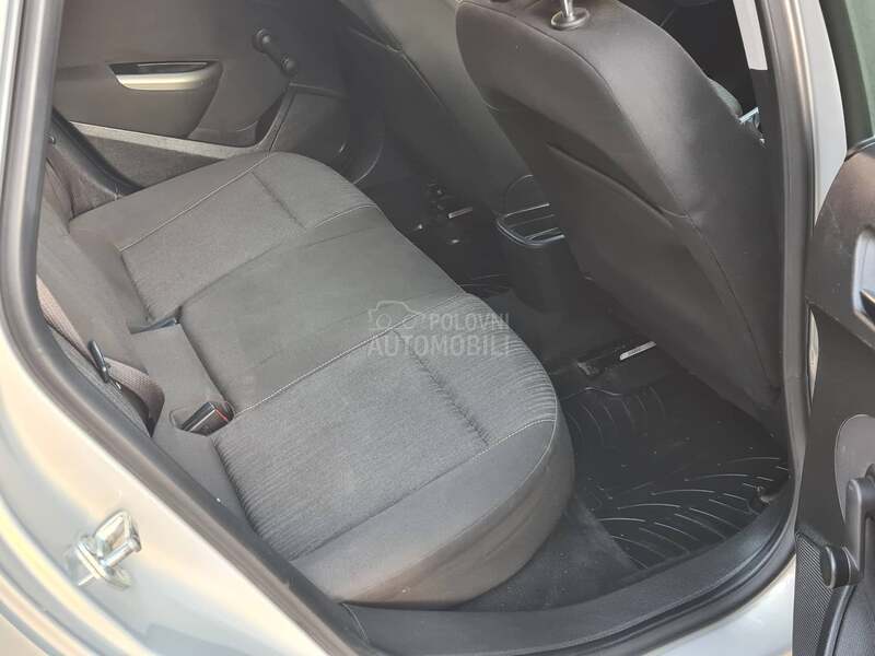 Opel Astra J 1.6 NAAVIGACIJA