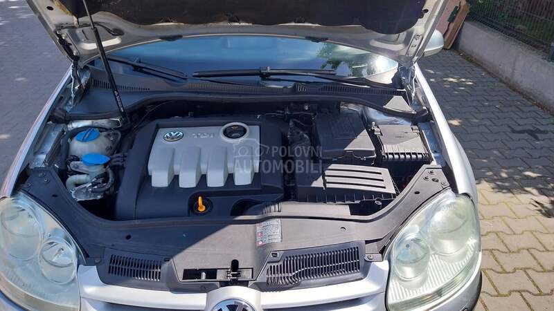 Volkswagen Golf 5 