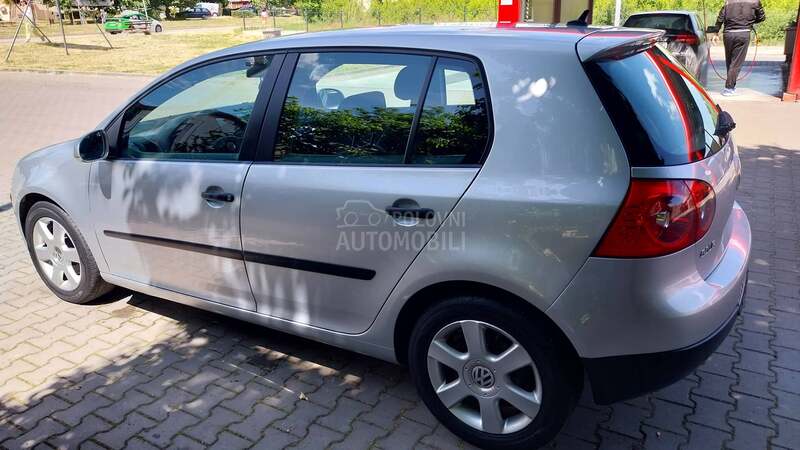 Volkswagen Golf 5 