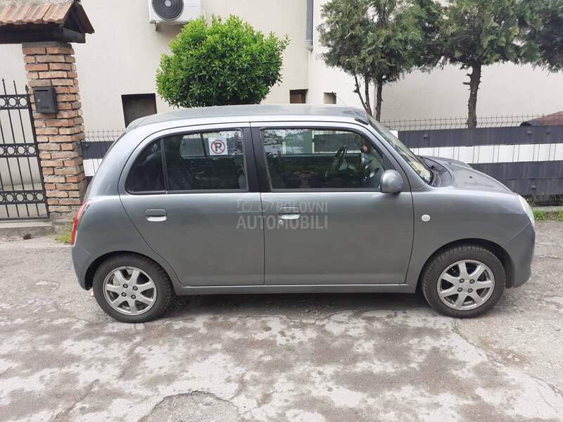 Daihatsu Trevis 1.0