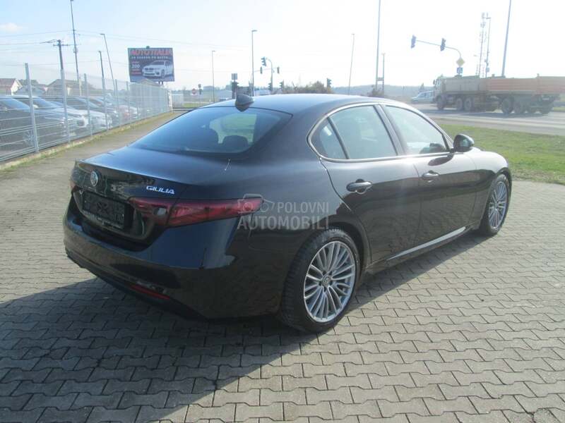 Alfa Romeo Giulia 2.2 Turbo