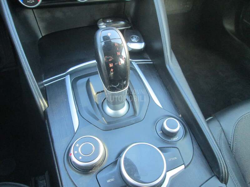 Alfa Romeo Giulia 2.2 Turbo