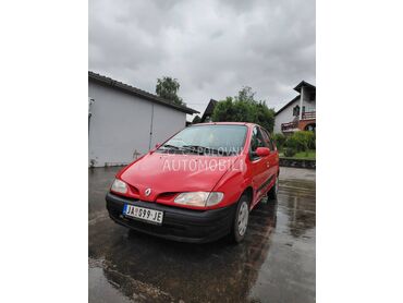 Renault Scenic R. E. G. G. O. D.