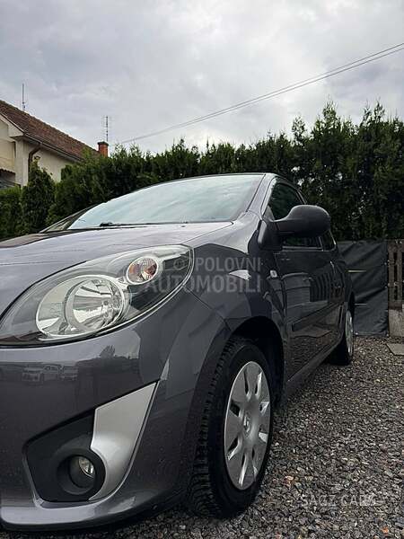 Renault Twingo 1.2