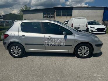 Delovi za Peugeot 307 2004 - 2016. god.