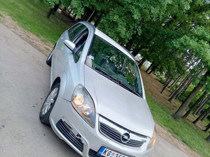 Opel Zafira 1.6