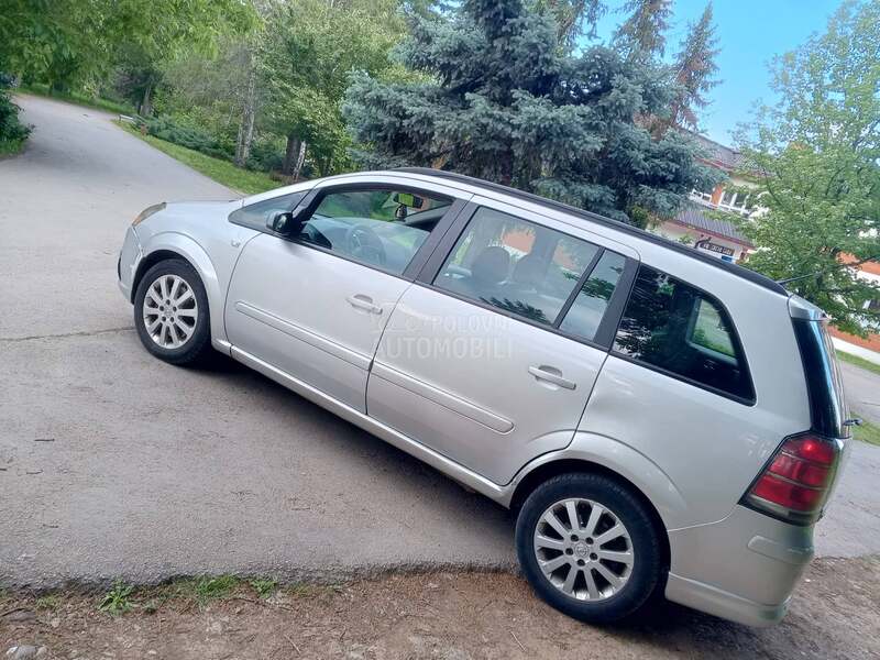 Opel Zafira 1.6